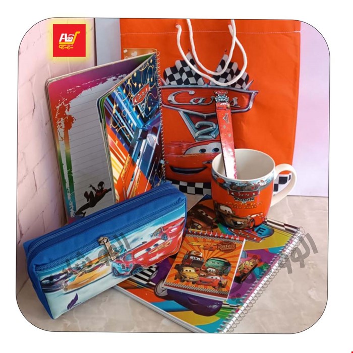 پک لوازم تحریر دانش آموزی هدیه ماشین های مک کوئین شماره 3- 7 تکه